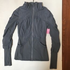 Lululemon Reversible Studio